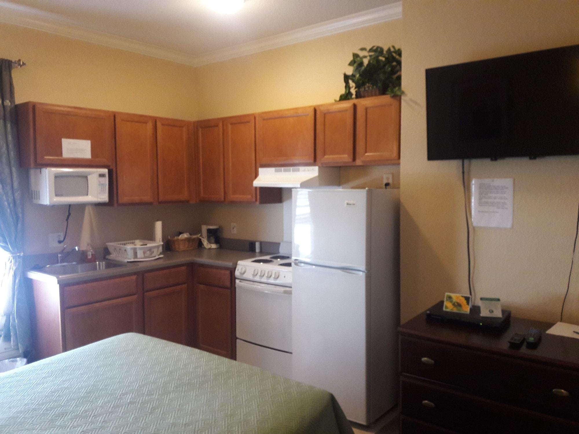 Athens Hotel & Suites Хюстън Екстериор снимка